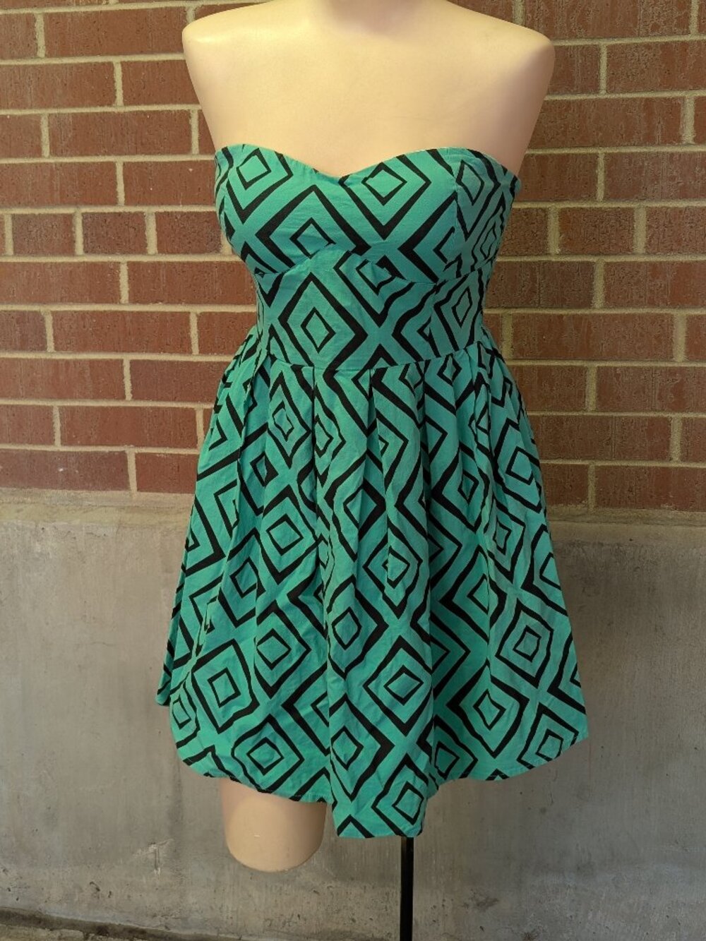 Derek Heart Strapless Sweetheart Fit Flare Skater Dress 2010s Tribal Pinup Large